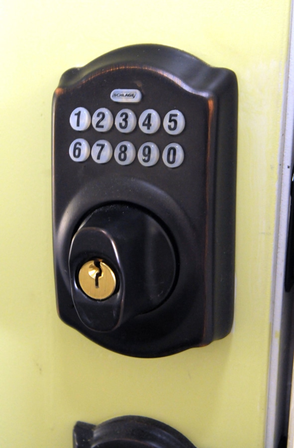 Paradise Vacation Suites - Keypad Door Entry System