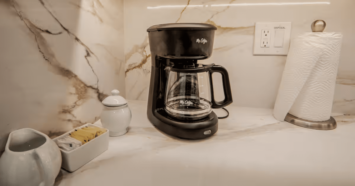 Paradise Vacation Suites - Coffee