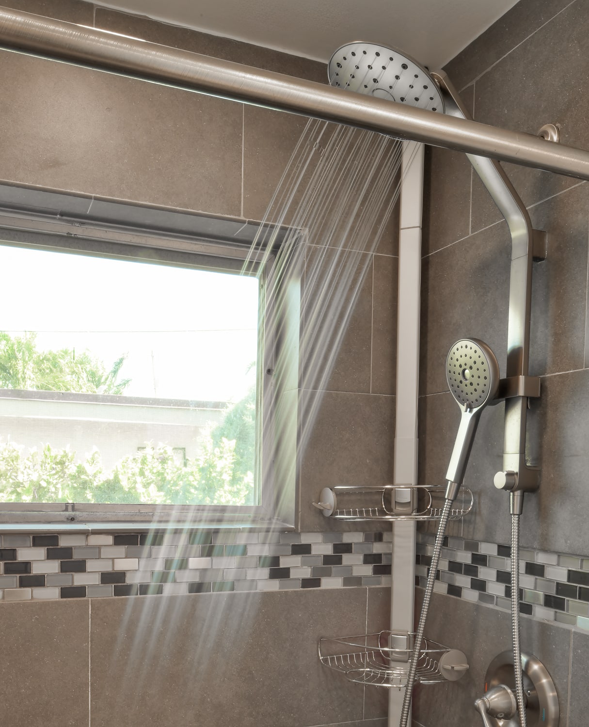 Paradise Vacation Suites - Bathroom
