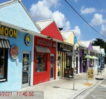 Paradise Vacation Suites – Wilton Drive Shops